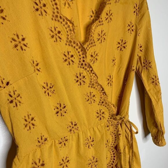 Madewell eyelet wrap blouse. XXS - Picture 5 of 5